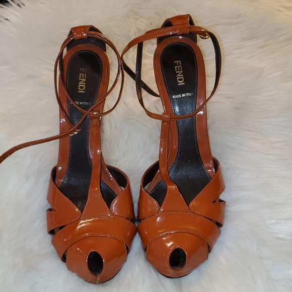 vintage fendi heels